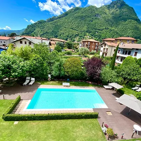 Vittoria Apartament *