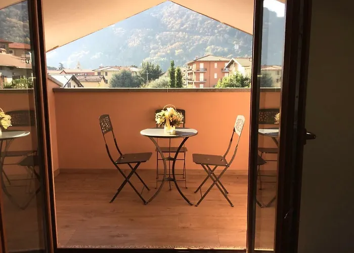 Vittoria Apartamento Dongo