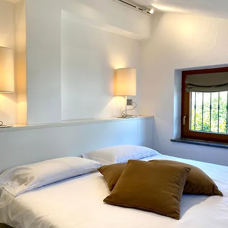 Apartment Vittoria Dongo